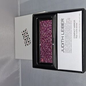 NIB Judith Leiber compact